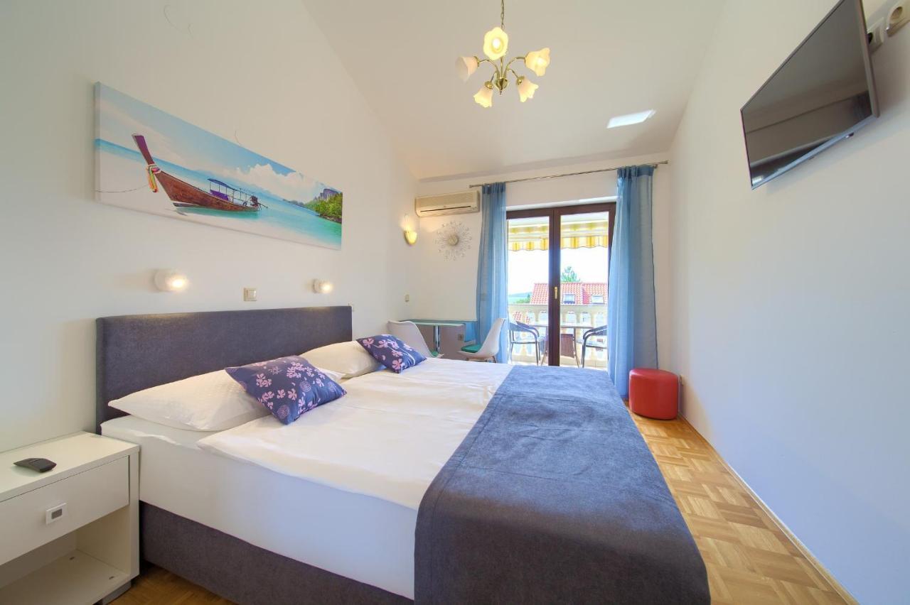 Villa Punta 1St Floor Пунат Екстериор снимка