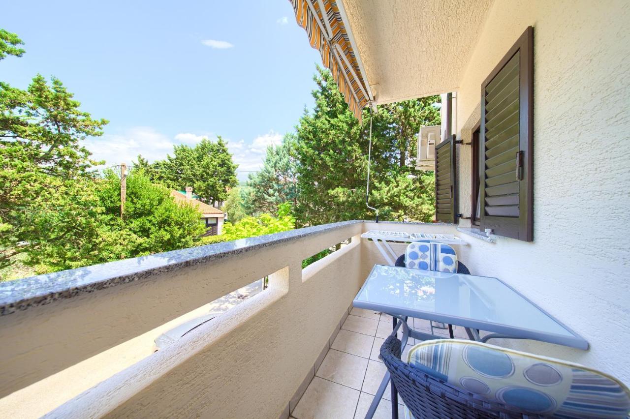 Villa Punta 1St Floor Пунат Екстериор снимка