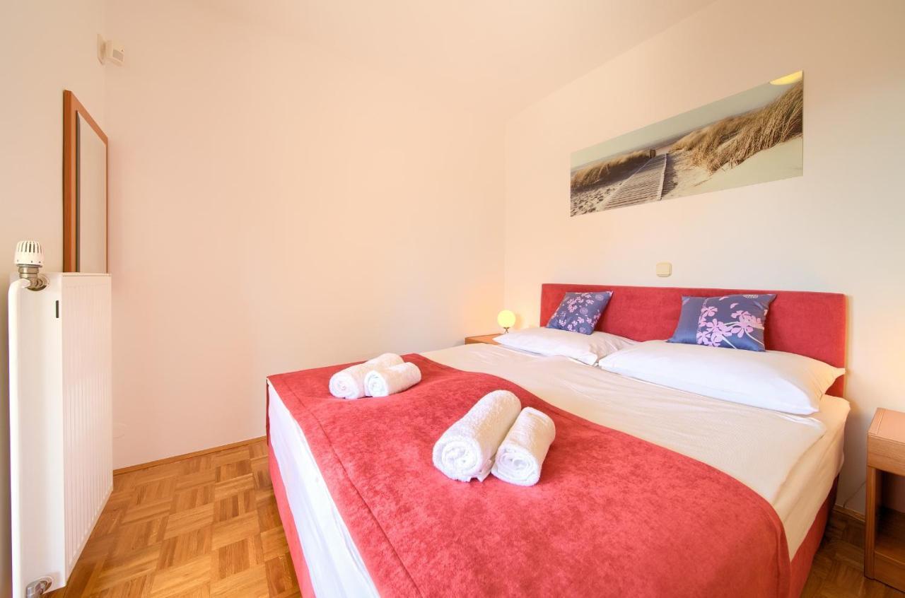 Villa Punta 1St Floor Пунат Екстериор снимка