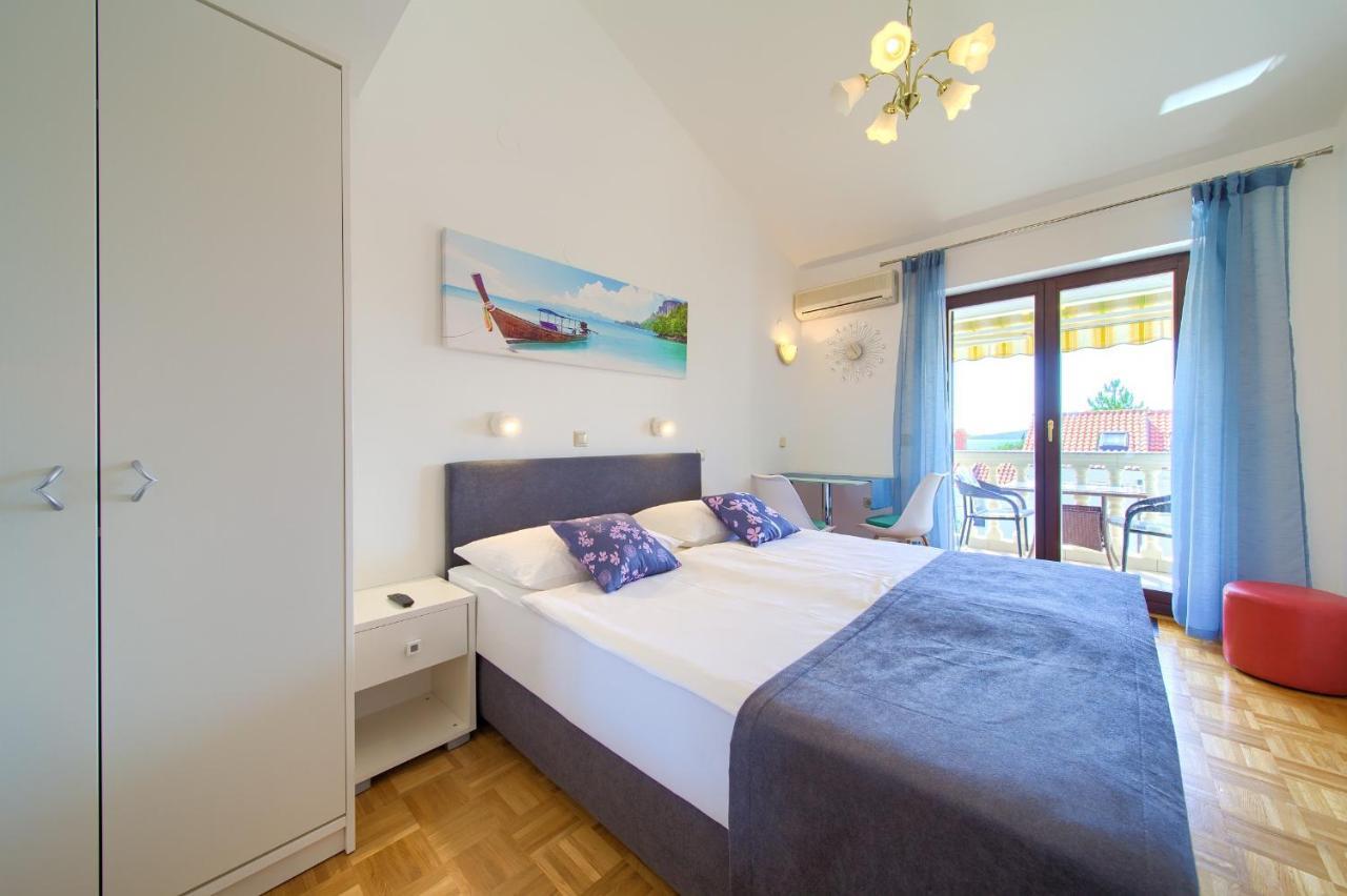 Villa Punta 1St Floor Пунат Екстериор снимка